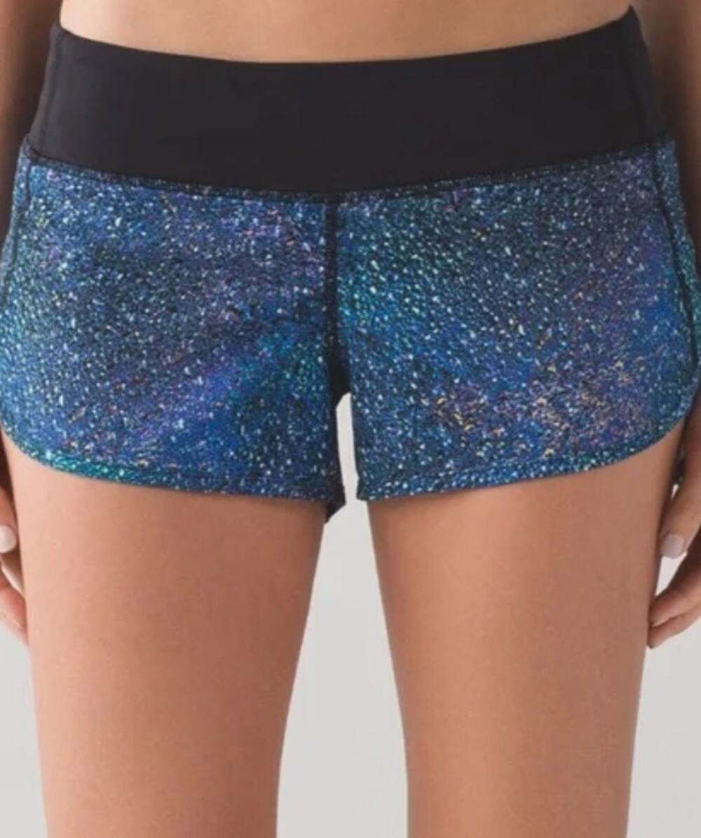 ATHLEISURE CORE Lululemon Speed Short 2.5" – Strive Multi Black – Women’s 6